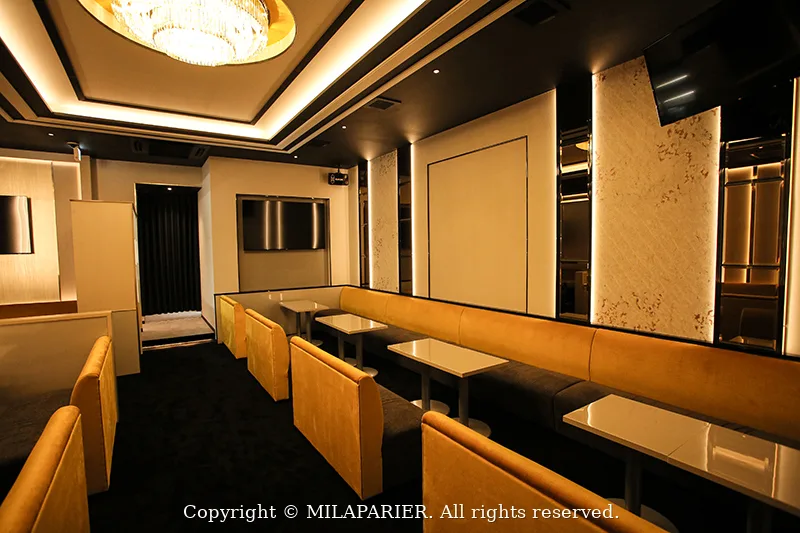 Club Chiaraの店内