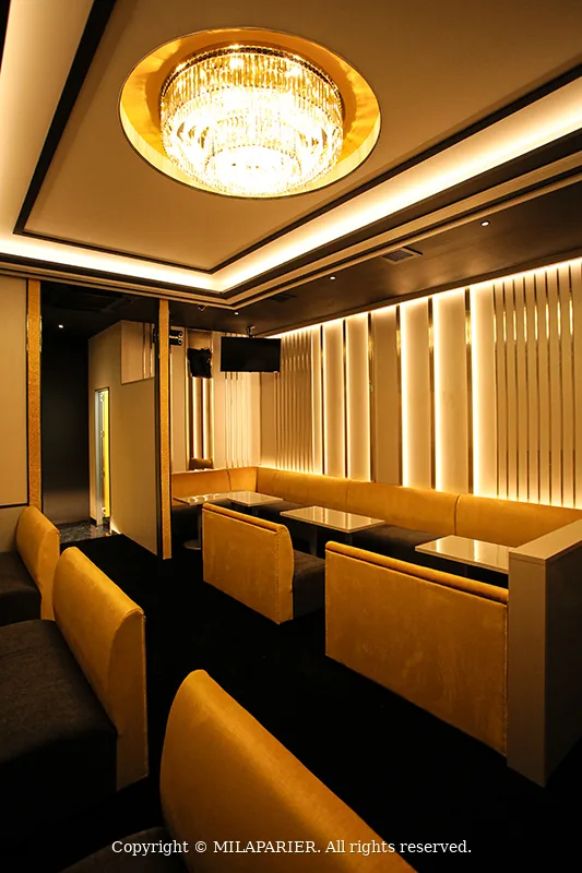 Club Chiaraの店内