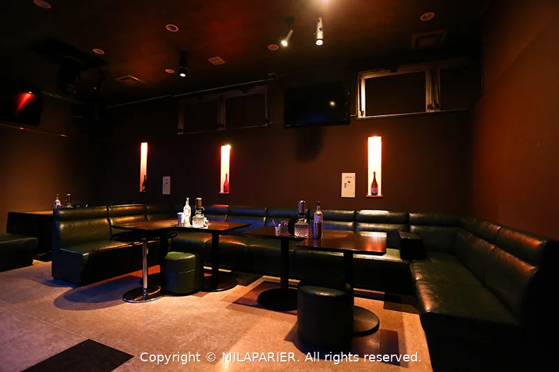 GLITTERの店内
