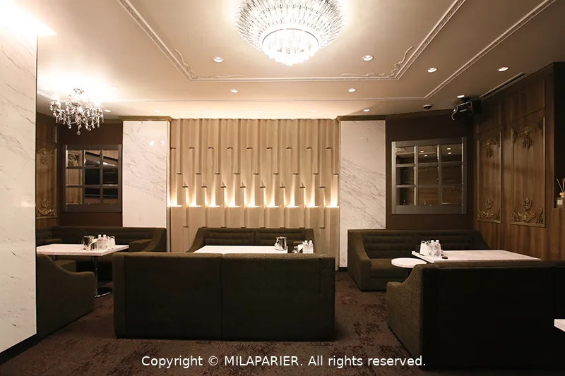 club exeの店内